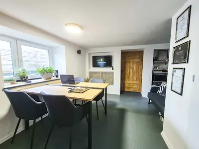 Concretny Nieruchomości & Home Staging